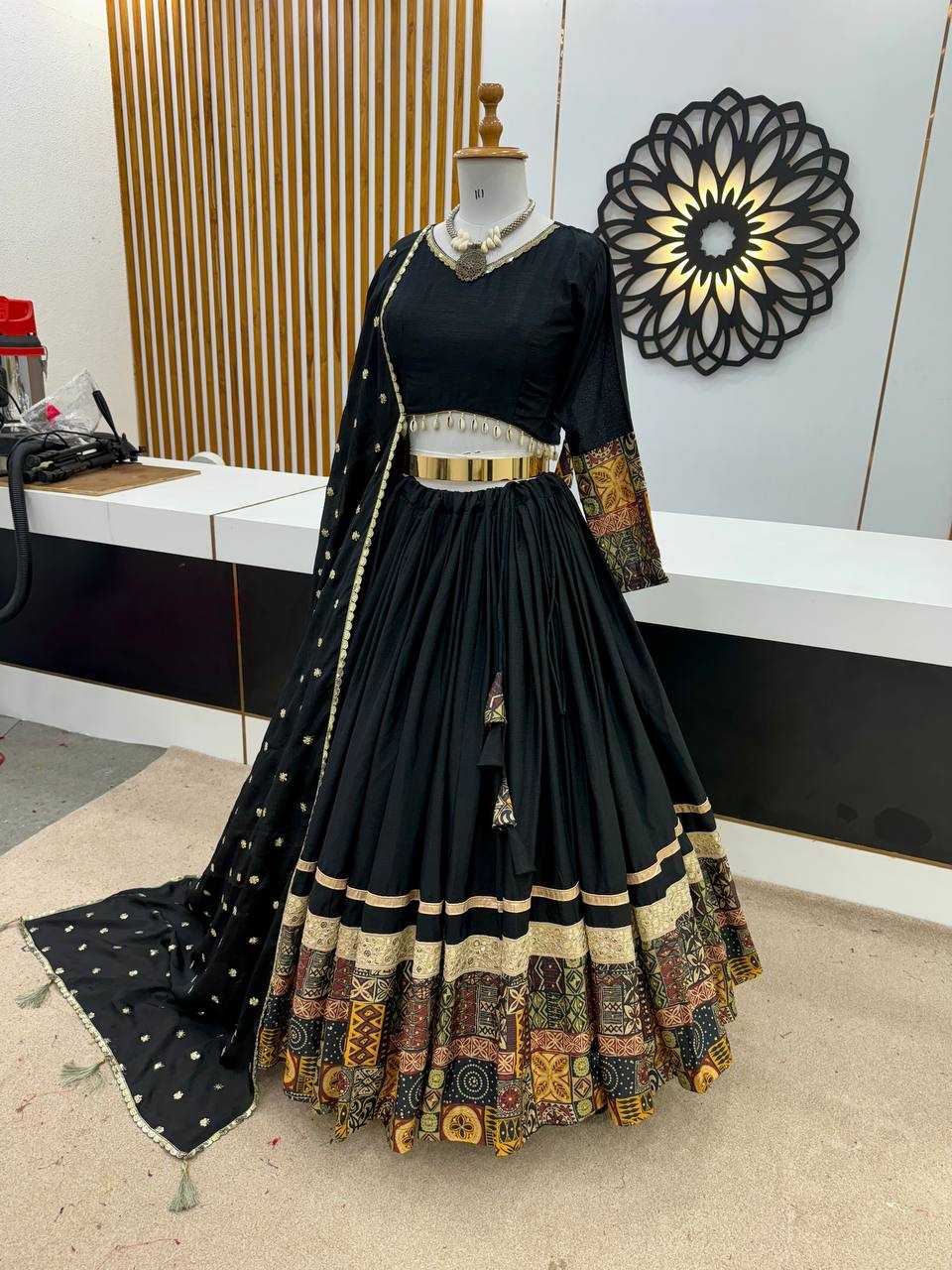 YNF CHINON SILK RZSR 3072 WHOLESALE LEHENGAS MANUFACTURER